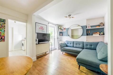 24b Cowper Street-2.jpg