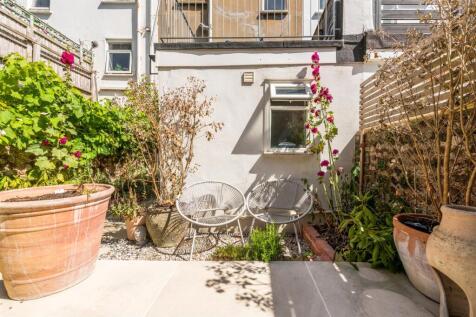 24b Cowper Street-9.jpg