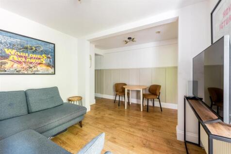 24b Cowper Street-4.jpg
