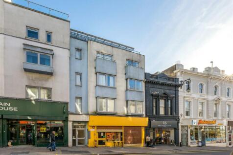 Flat 14, 126-128 Queens Road-15.jpg