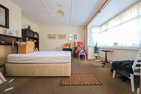 nicholas james mansfield front reception rooms 2.j