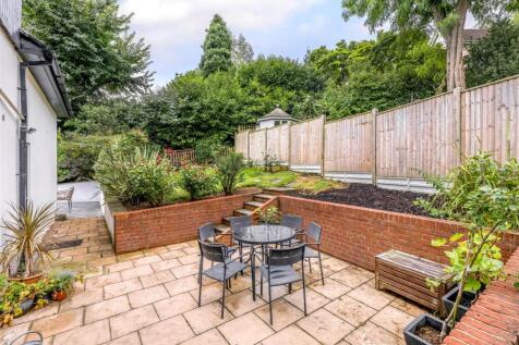 2 Withdean Close-5.jpg