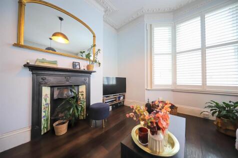 nicholas james ditchling rise fire place_.jpg