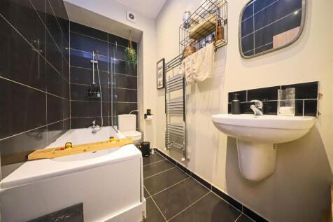 nicholas james ditchling rise bathroom_.jpg