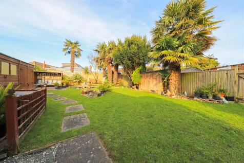 nicholas james west way garden_.jpg