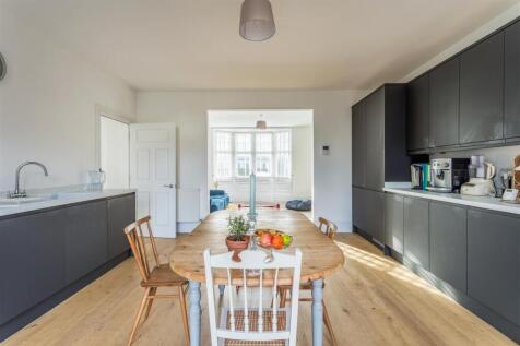 340 Dyke Road -10.jpg