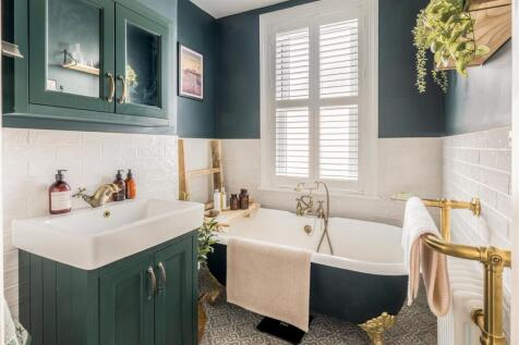 9 Highfield Road -19.jpg