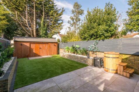 9 Highfield Road -23.jpg