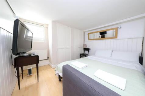 nicholas james camden terrace bed 4.jpg