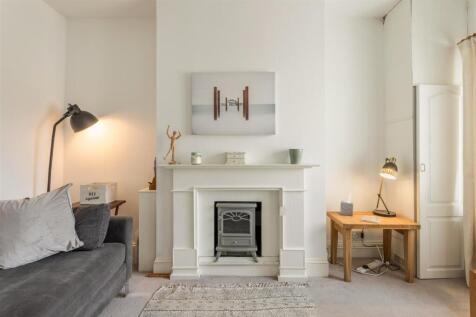 Flat 5, 35 Beaconsfield Villas-4.jpg