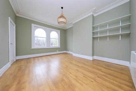 nicholas james eaton villas livingroom 1.jpg