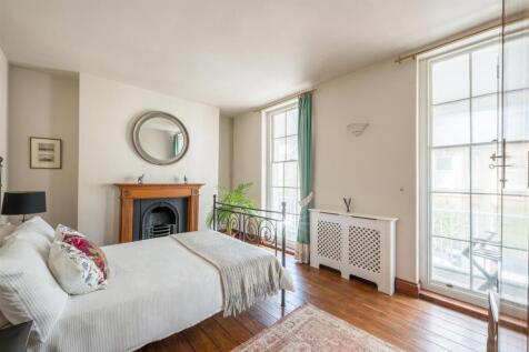10 Warwick Road-15.jpg