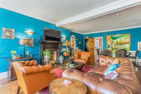 14A Brunswick Terrace-9.jpg