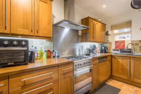14A Brunswick Terrace-3.jpg