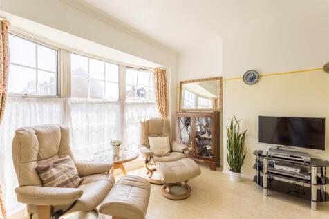 31 Greenacres_6.jpg