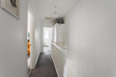 65 Crown Road-22.jpg