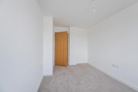 Bedroom_2_Pic_ (1).jpg