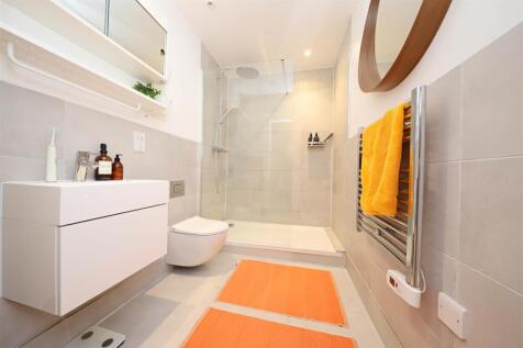 nicholas james russell house shower room_.jpg