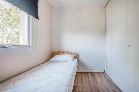 Staplefield Drive-3.jpg
