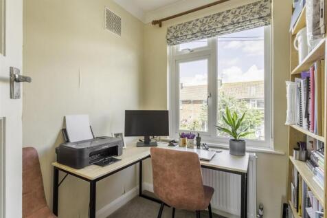 16 Stanley Road-17.jpg