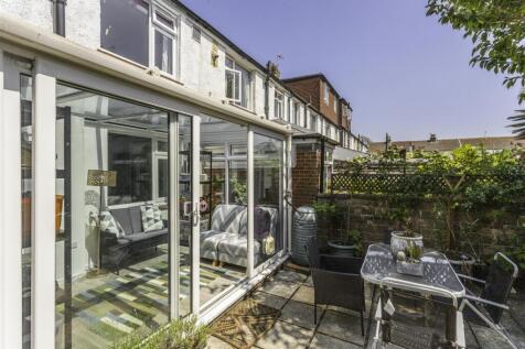 16 Stanley Road-21.jpg