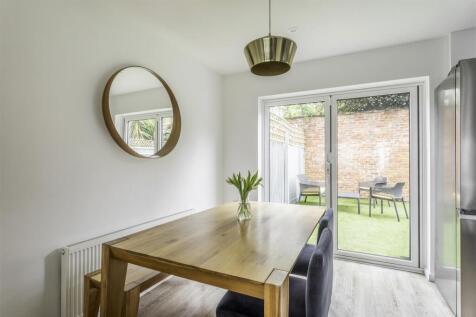 25 Westbourne Place-8.jpg