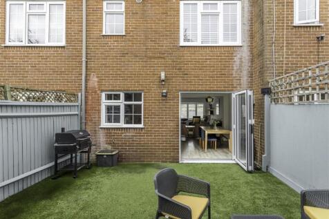 25 Westbourne Place-30.jpg