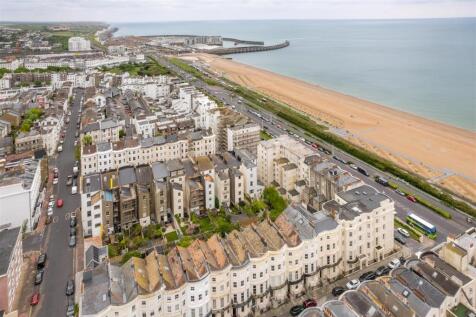 4 Eaton Place-3.jpg