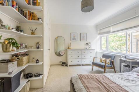Flat 6 Carisbrooke-17.jpg