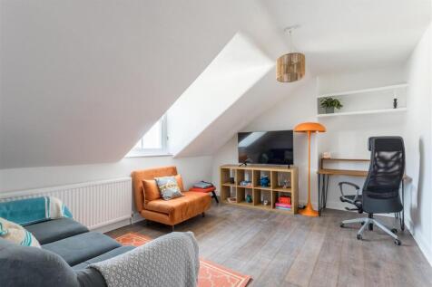 Flat 6, 3 Denmark Terrace-4.jpg