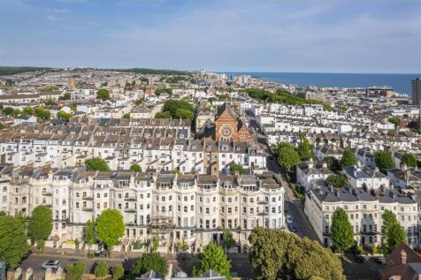 Flat 6, 3 Denmark Terrace-23.jpg