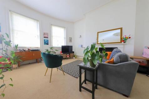 nicholas james brunswick place livingroom_.jpg
