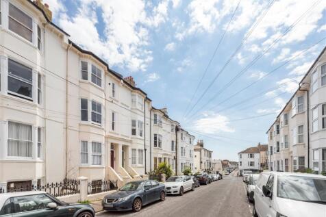 Flat 4, 30 Buckingham Street-16.jpg