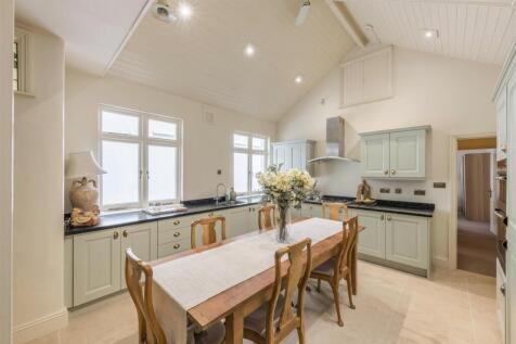 GFF 22 Brunswick Terrace -3.jpg