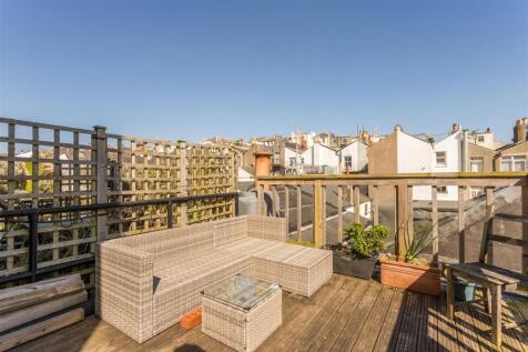 Flat 3, 66 Lansdowne Place-15.jpg