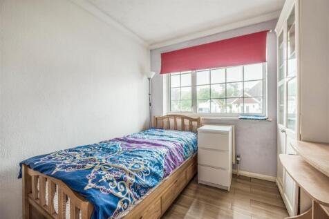 126a Warren Road-13.jpg