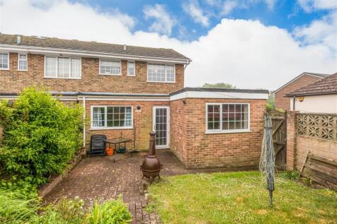 126a Warren Road-18.jpg