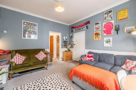 Flat 1, 73 Queens Park Road_6.jpg
