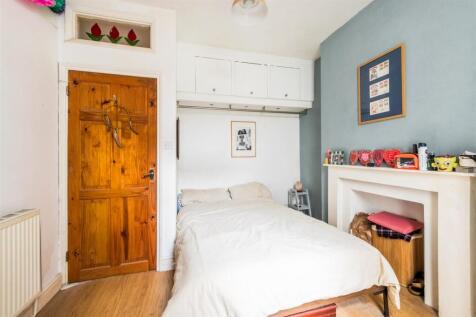Flat 1, 73 Queens Park Road_11.jpg