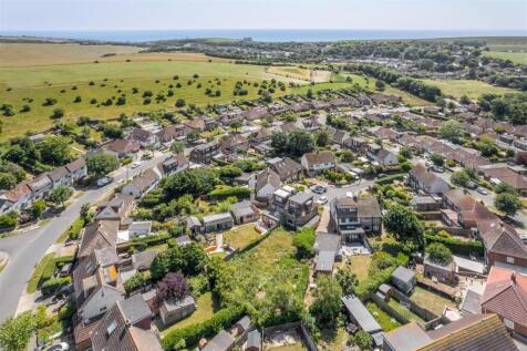 3 Merston Close-11.jpg