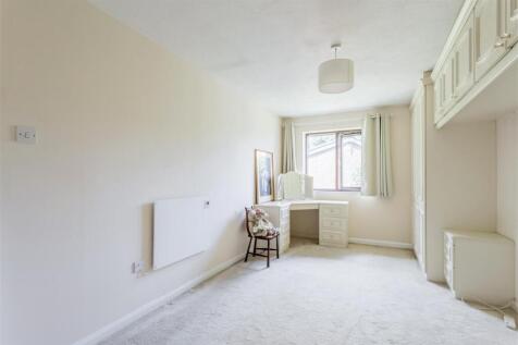 100 Windsor Court-12.jpg