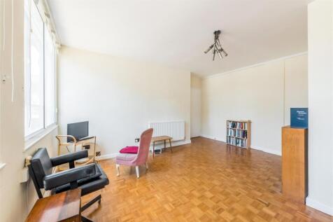 4 Cliftonville Court-7.jpg