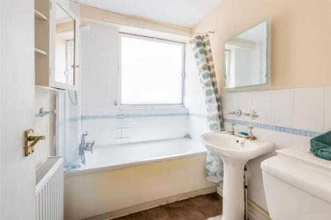 4 Cliftonville Court-10.jpg