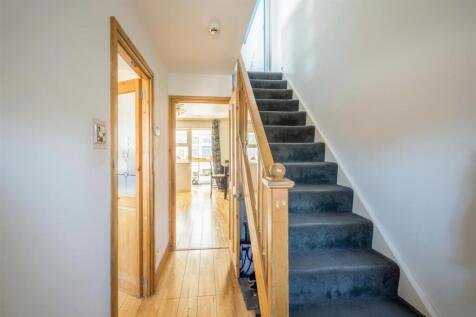 15 Hillcroft High res-7.jpg