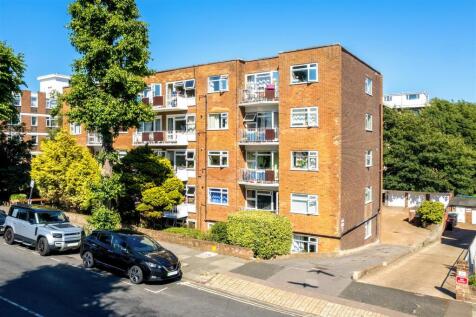 Flat 1, Palmeira House -19.jpg