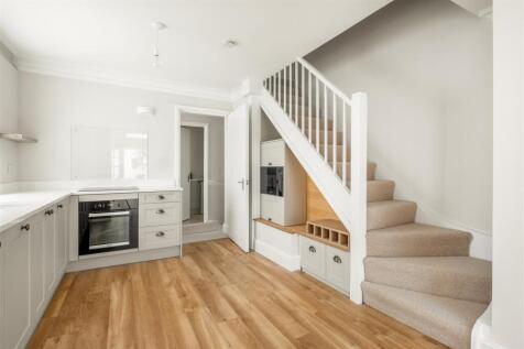 9 Camden Terrace-8.jpg