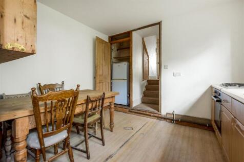 42 Walpole Road_8.jpg