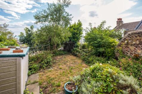 42 Walpole Road_10.jpg