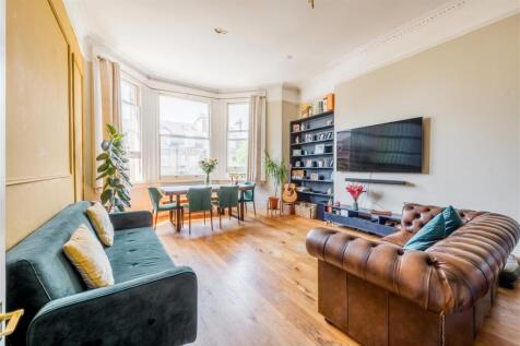 Flat 4, 30 First Avenue-5.jpg