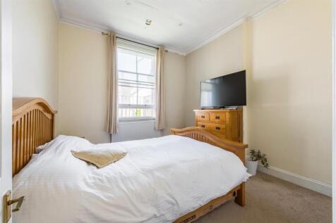 Flat 4, 30 First Avenue-12.jpg
